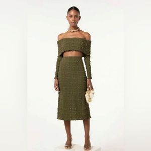 CULT GAIA 2 PC. OLIVE GREEN CASPARA MIDI SKIRT & MATCHING TRINA CROP TOP SZ.XS